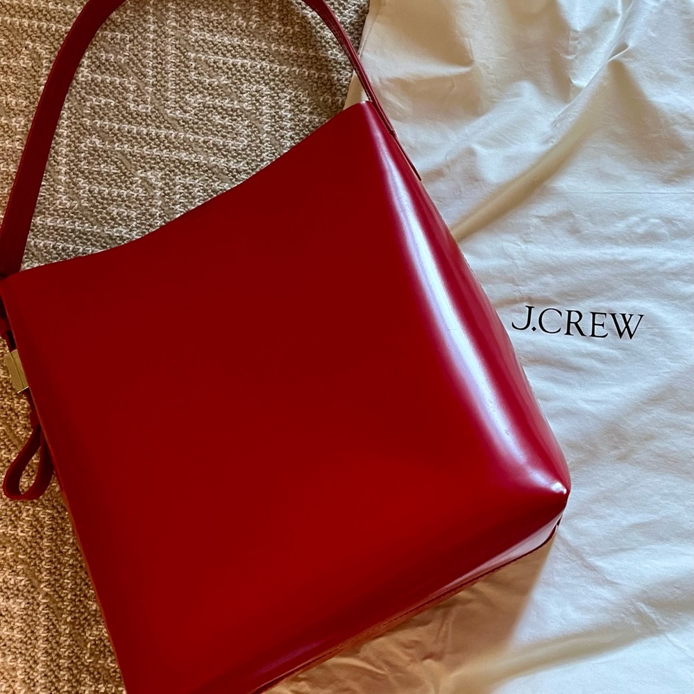 JCREW Edie bucket bag~Italian leather
NEW (sold out)